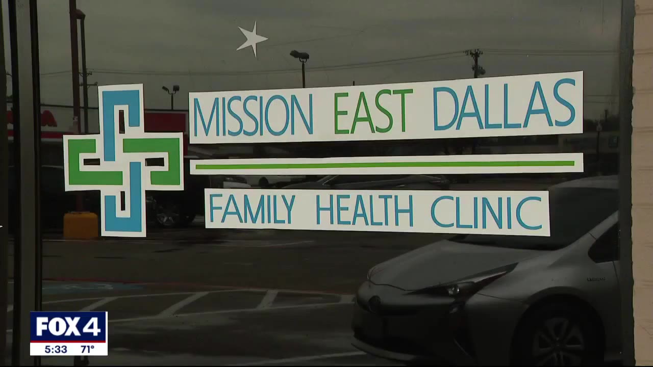 Patients scramble to get medication, records after Mesquite health clinic suddenly closes